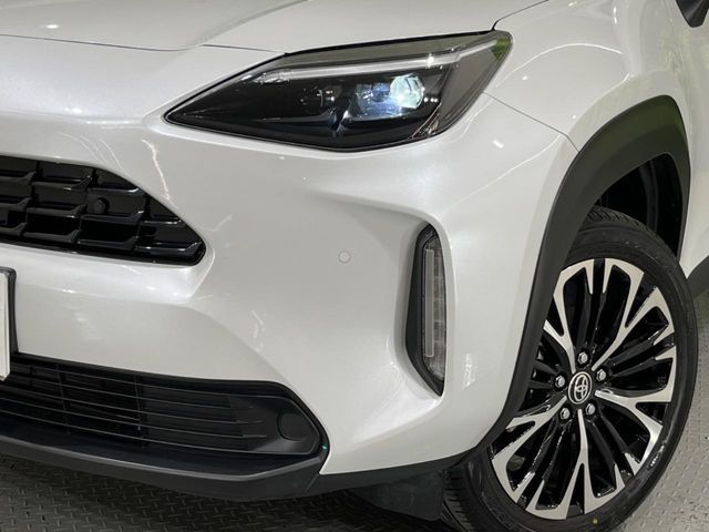 TOYOTA YARIS CROSS HYBRID 2025