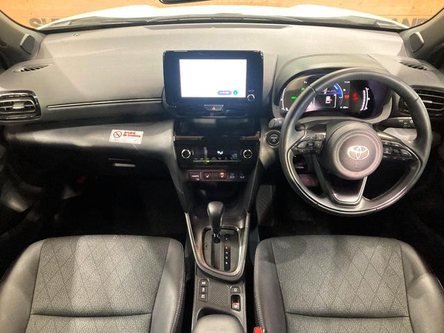 TOYOTA YARIS CROSS HYBRID 2025