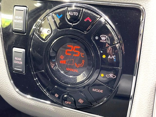 NISSAN NV350 CARAVAN 4WD 2019