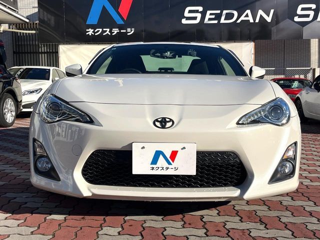 TOYOTA 86 2015