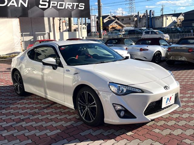 TOYOTA 86 2015
