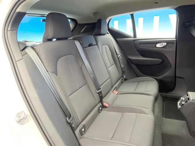 VOLVO VOLVO XC40 2021