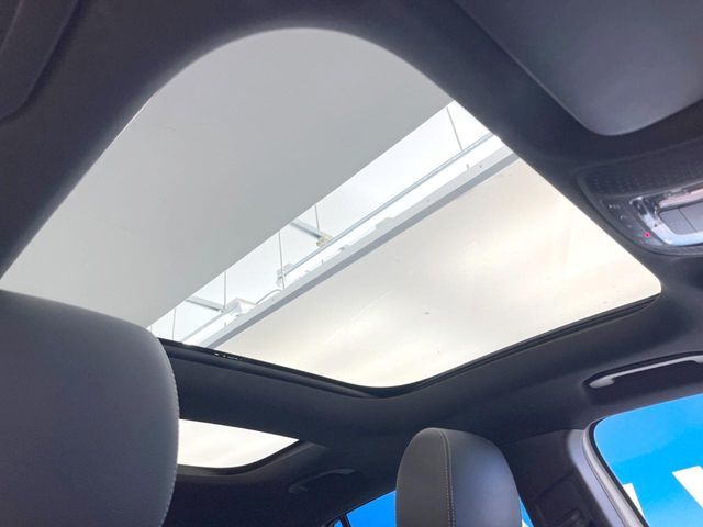 MERCEDES BENZ MERCEDES BENZ GLA class 2020