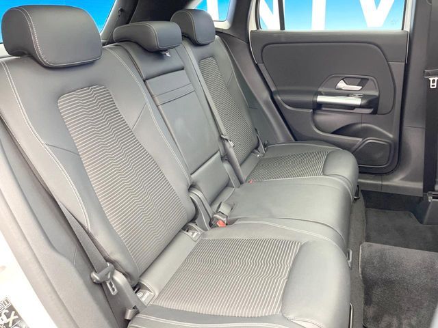 MERCEDES BENZ MERCEDES BENZ GLA class 2020