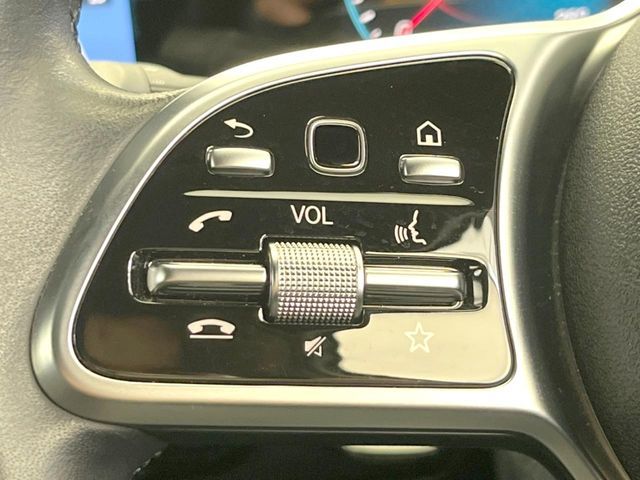 MERCEDES BENZ MERCEDES BENZ GLA class 2020