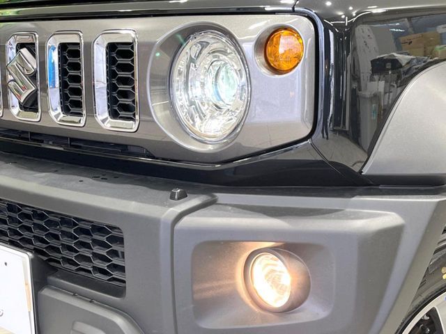 SUZUKI JIMNY NOMADE 2025
