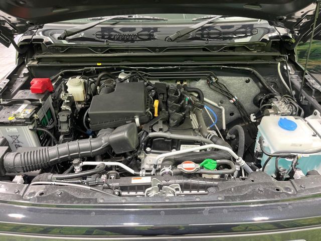 SUZUKI JIMNY NOMADE 2025