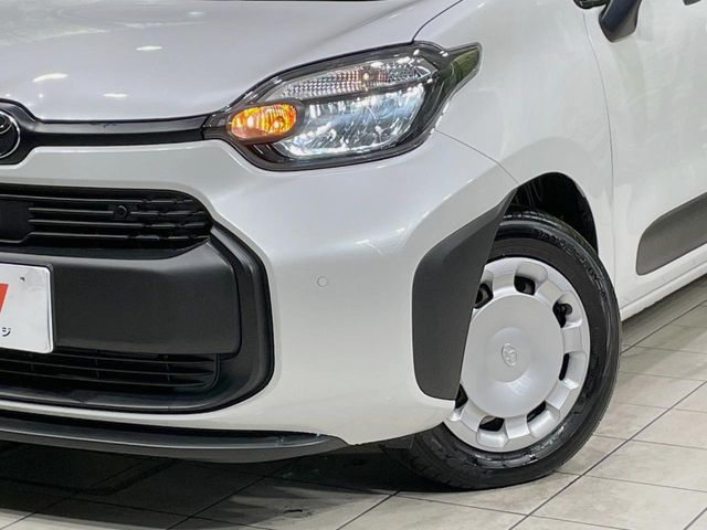 TOYOTA SIENTA HYBRID 2025