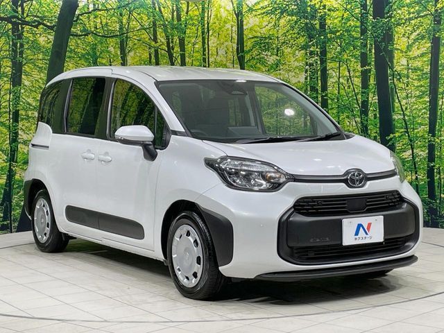 TOYOTA SIENTA HYBRID 2025