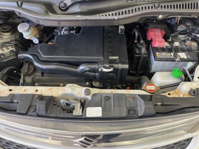 SUZUKI PALETTE SW 2011