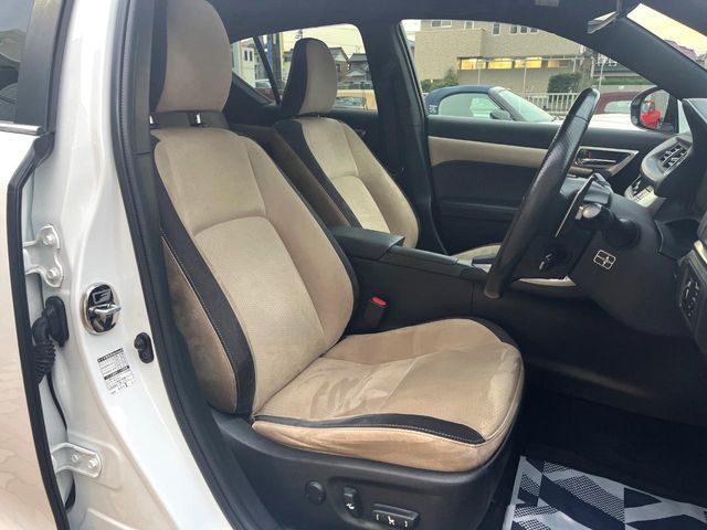 TOYOTA LEXUS CT200h 2017