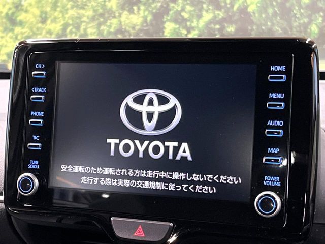 TOYOTA YARIS CROSS 2023