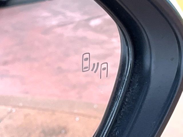 TOYOTA YARIS CROSS 2023