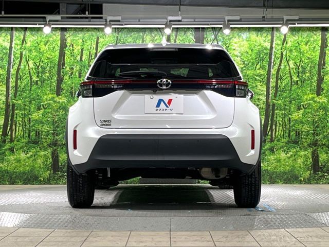 TOYOTA YARIS CROSS 2023