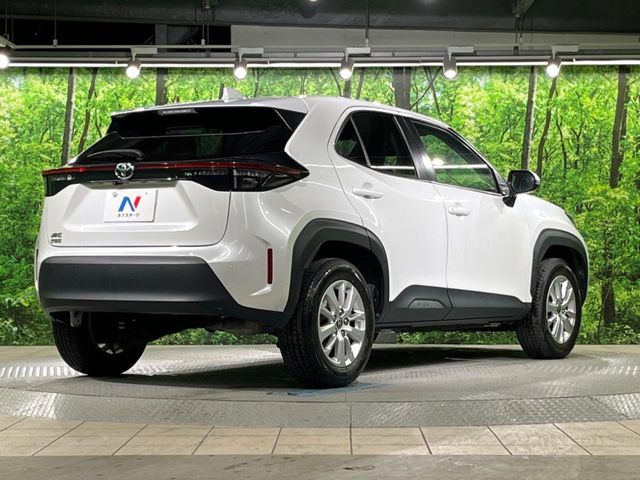 TOYOTA YARIS CROSS 2023