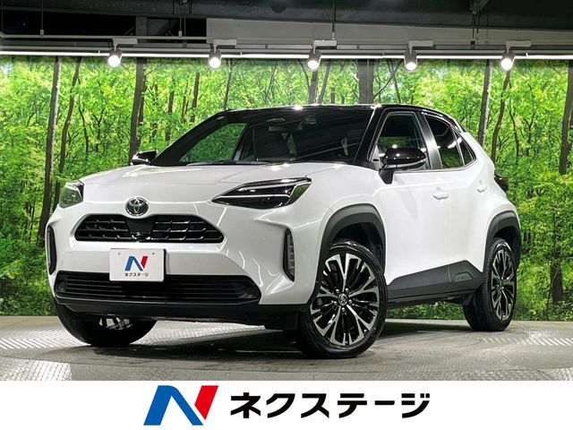 TOYOTA YARIS CROSS HYBRID 2025