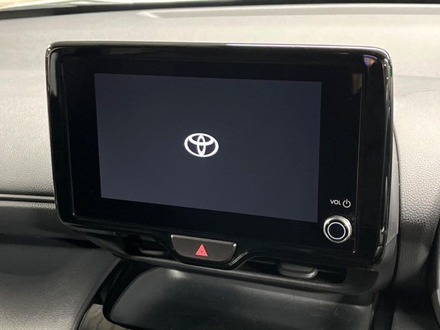 TOYOTA YARIS CROSS HYBRID 2025