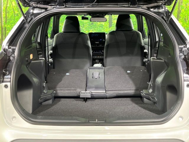 TOYOTA YARIS CROSS HYBRID 2025