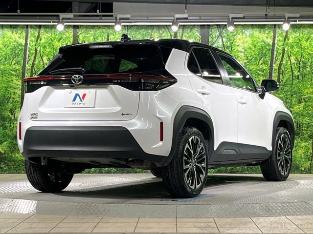 TOYOTA YARIS CROSS HYBRID 2025