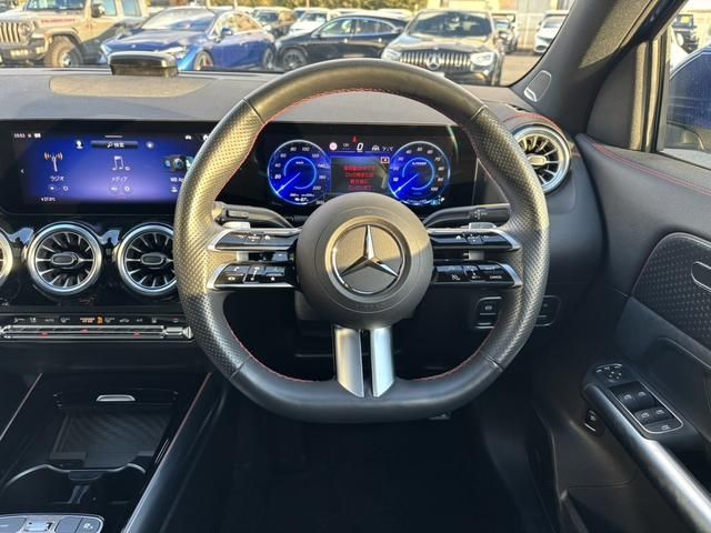 MERCEDES BENZ MERCEDES BENZ EQA 2024