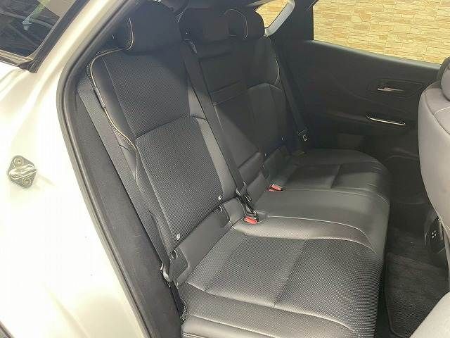 TOYOTA CROWN SPORT 2024