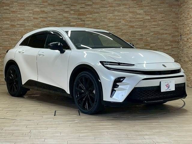 TOYOTA CROWN SPORT 2024