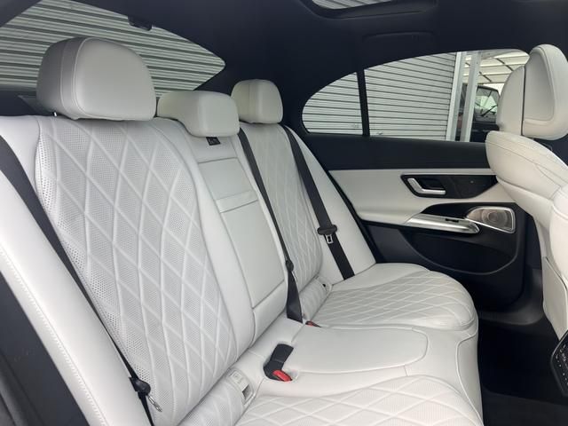 MERCEDES BENZ MERCEDES BENZ E sedan Plug-in HYBRID 2025