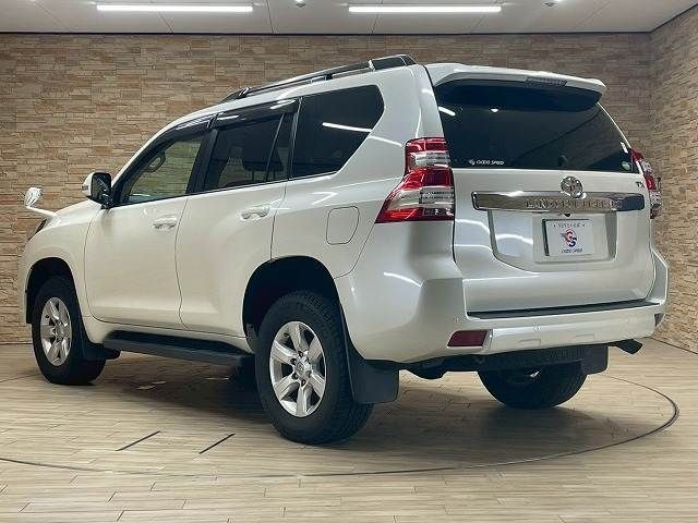 TOYOTA LANDCRUISER PRADO 2015