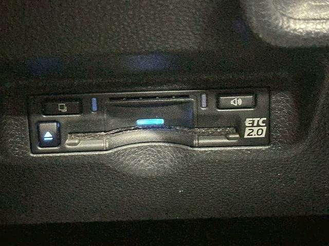 TOYOTA SIENTA HYBRID 2023