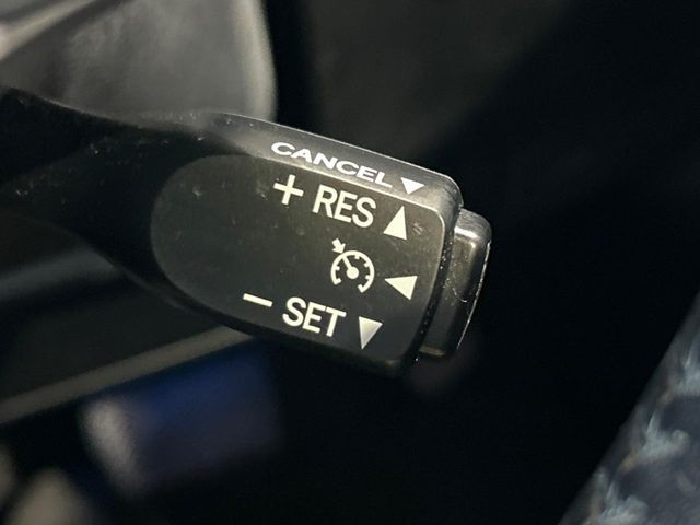 TOYOTA HARRIER 2WD 2014