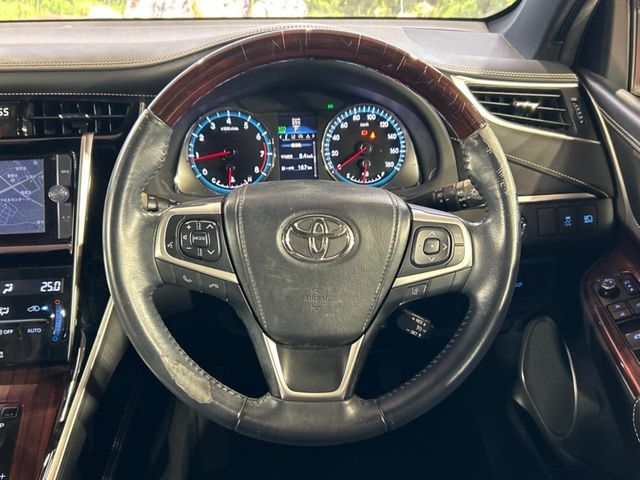 TOYOTA HARRIER 2WD 2014