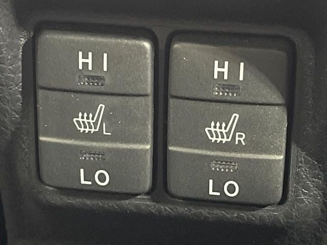 TOYOTA VOXY HYBRID 2020