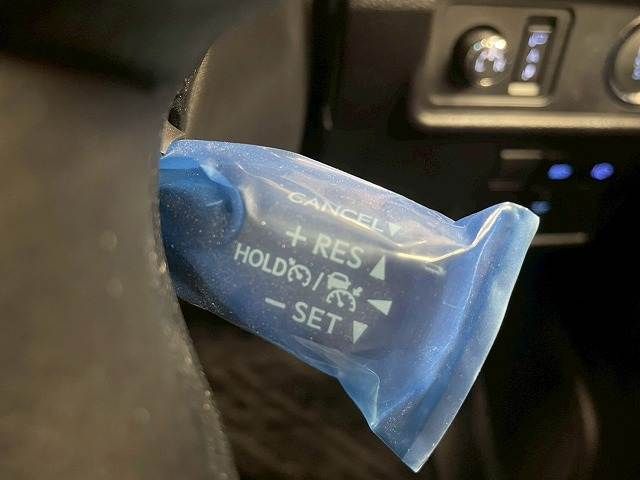 TOYOTA LANDCRUISER PRADO 2023