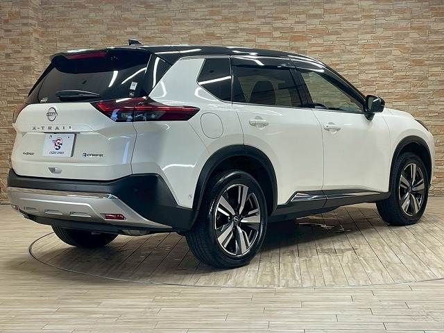 NISSAN X-TRAIL HYBRID 4WD 2024