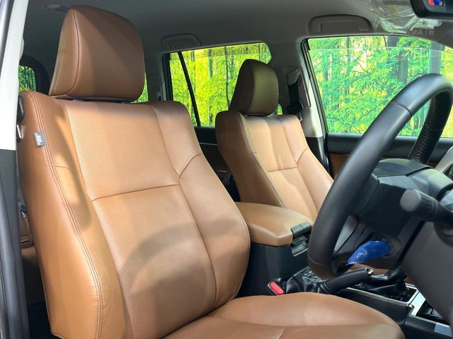 TOYOTA LANDCRUISER PRADO 2022