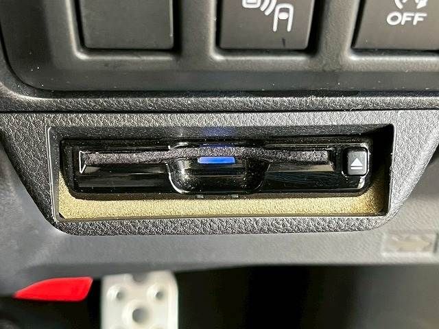 SUBARU FORESTER 2018