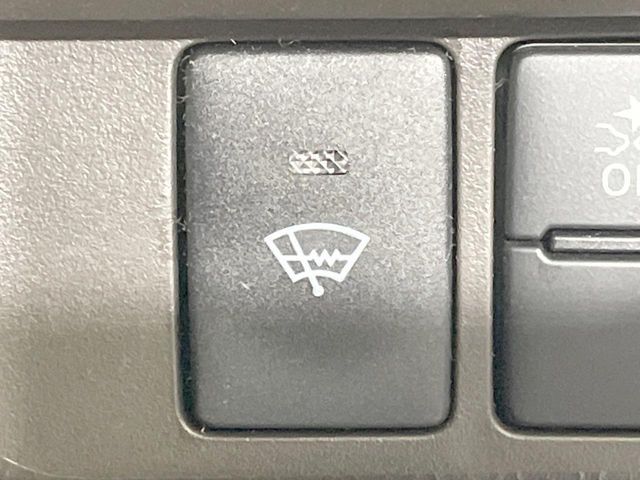 TOYOTA ROOMY 4WD 2022