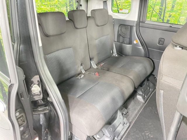TOYOTA ROOMY 4WD 2022