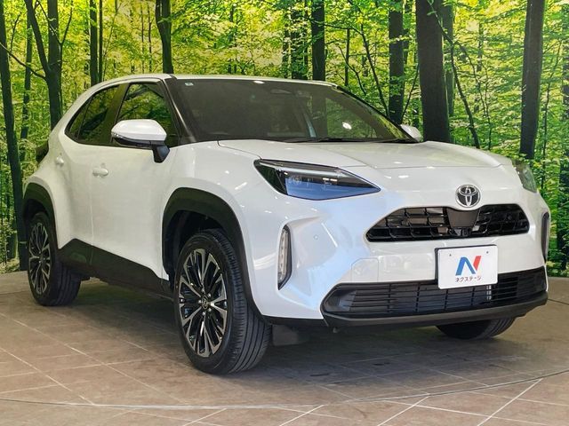 TOYOTA YARIS CROSS HYBRID 2025