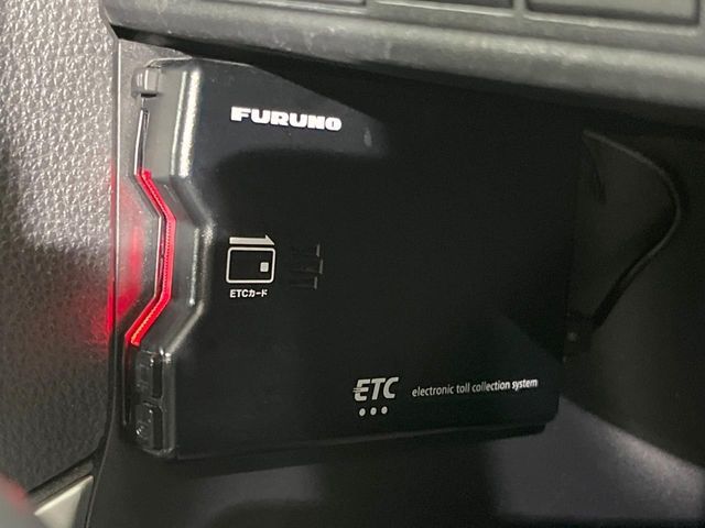 TOYOTA YARIS CROSS 2023