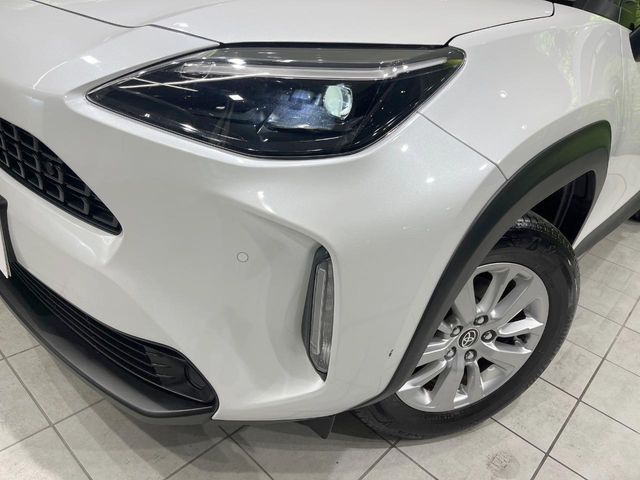 TOYOTA YARIS CROSS 2023