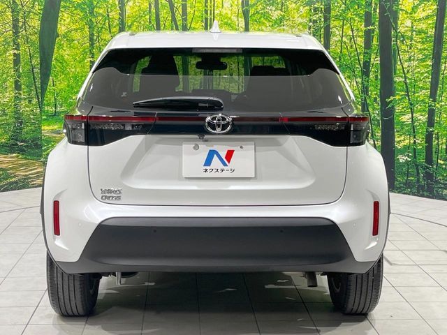 TOYOTA YARIS CROSS 2023