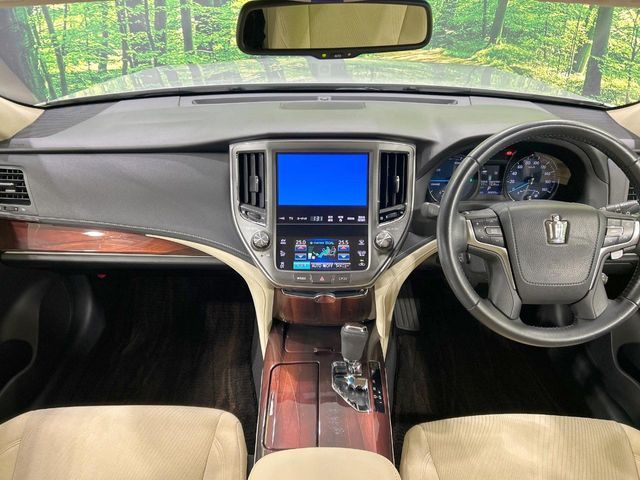 TOYOTA CROWN sedan hybrid 2013