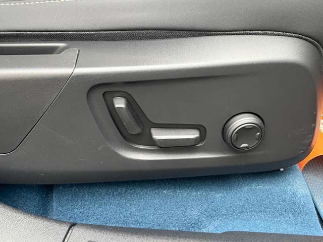 VOLVO VOLVO C40 2022