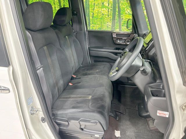 HONDA N BOX CUSTOM 2018