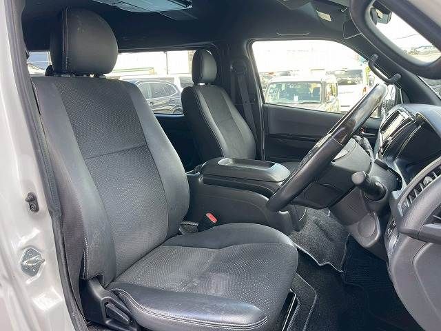 TOYOTA HIACE van 2WD 2021