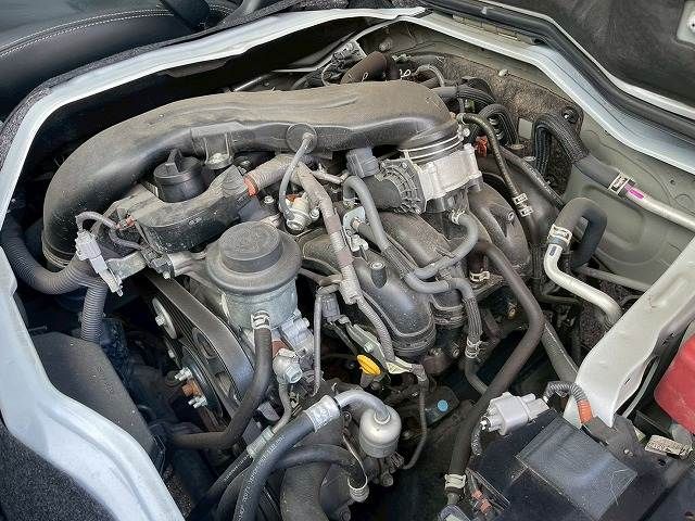 TOYOTA HIACE van 2WD 2021