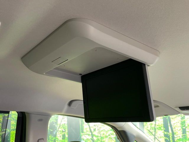 NISSAN SERENA  S-HYBRID 2017