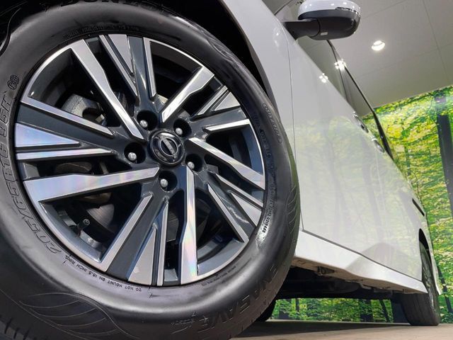 NISSAN SERENA  WG 2023