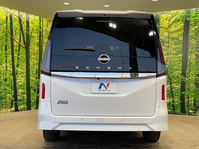 NISSAN SERENA  WG 2023